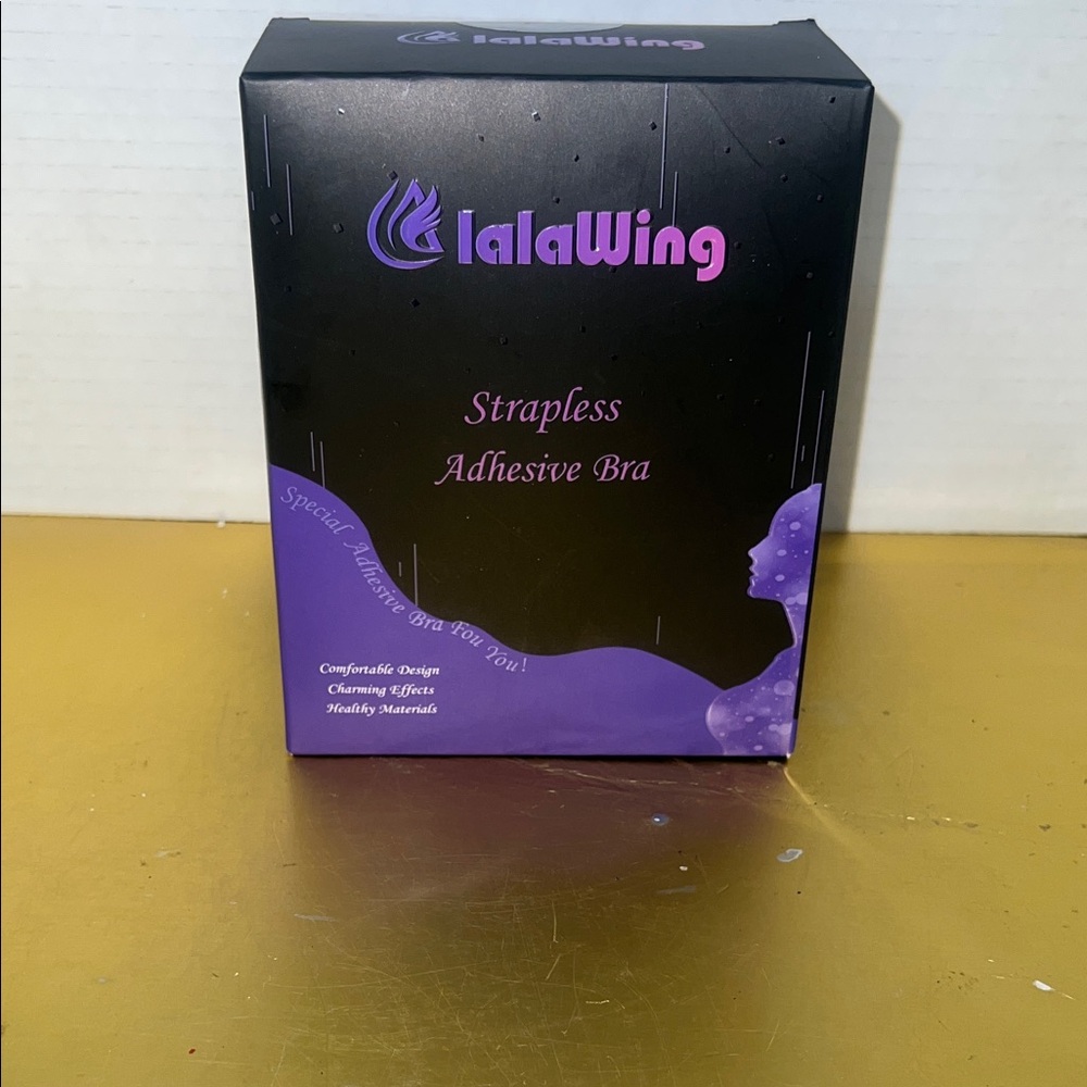 Lalawing DD Strapless Adhesive Bra